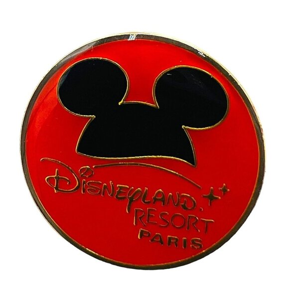 Disneyland Resort Paris Cast Member Tour Guide Only Disney Pin Trading DLP DLRP - Picture 1 of 7